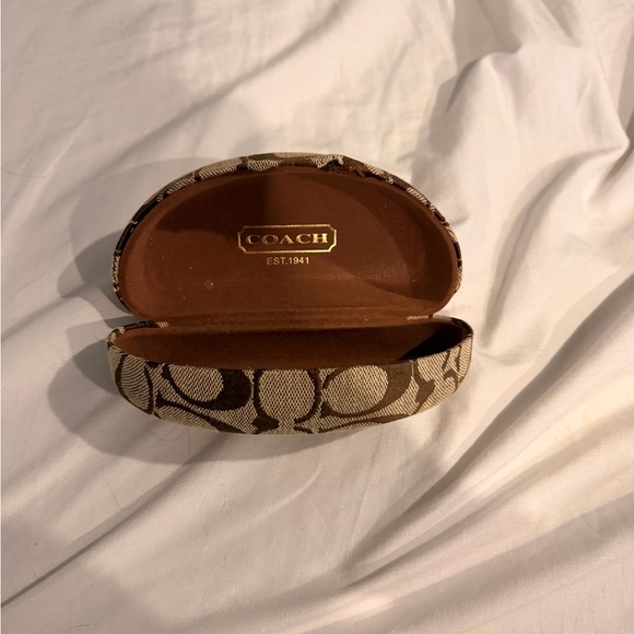 Coach sunglasses case - Picture 2 of 4